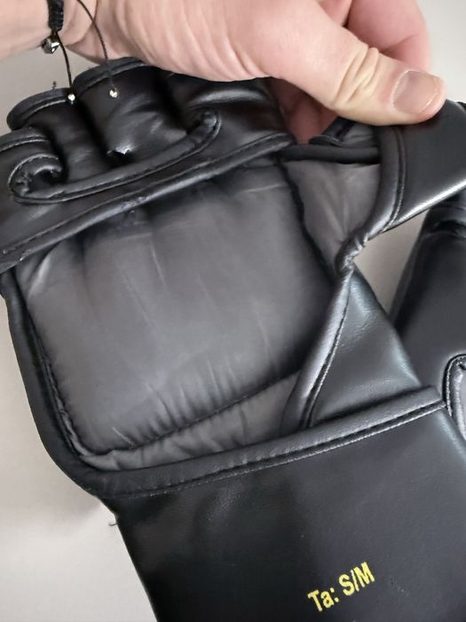 Manusi KO/UFC everlast ca in poze