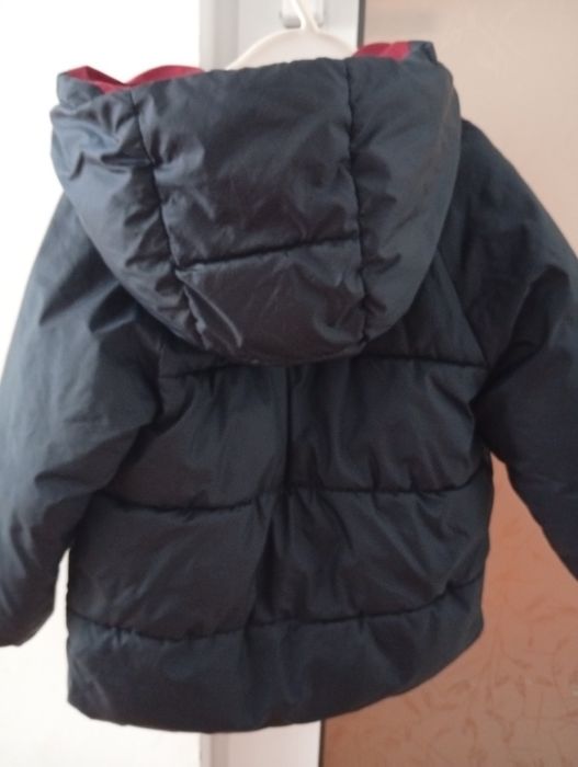 Geaca Zara mărimea 2-3 ani
