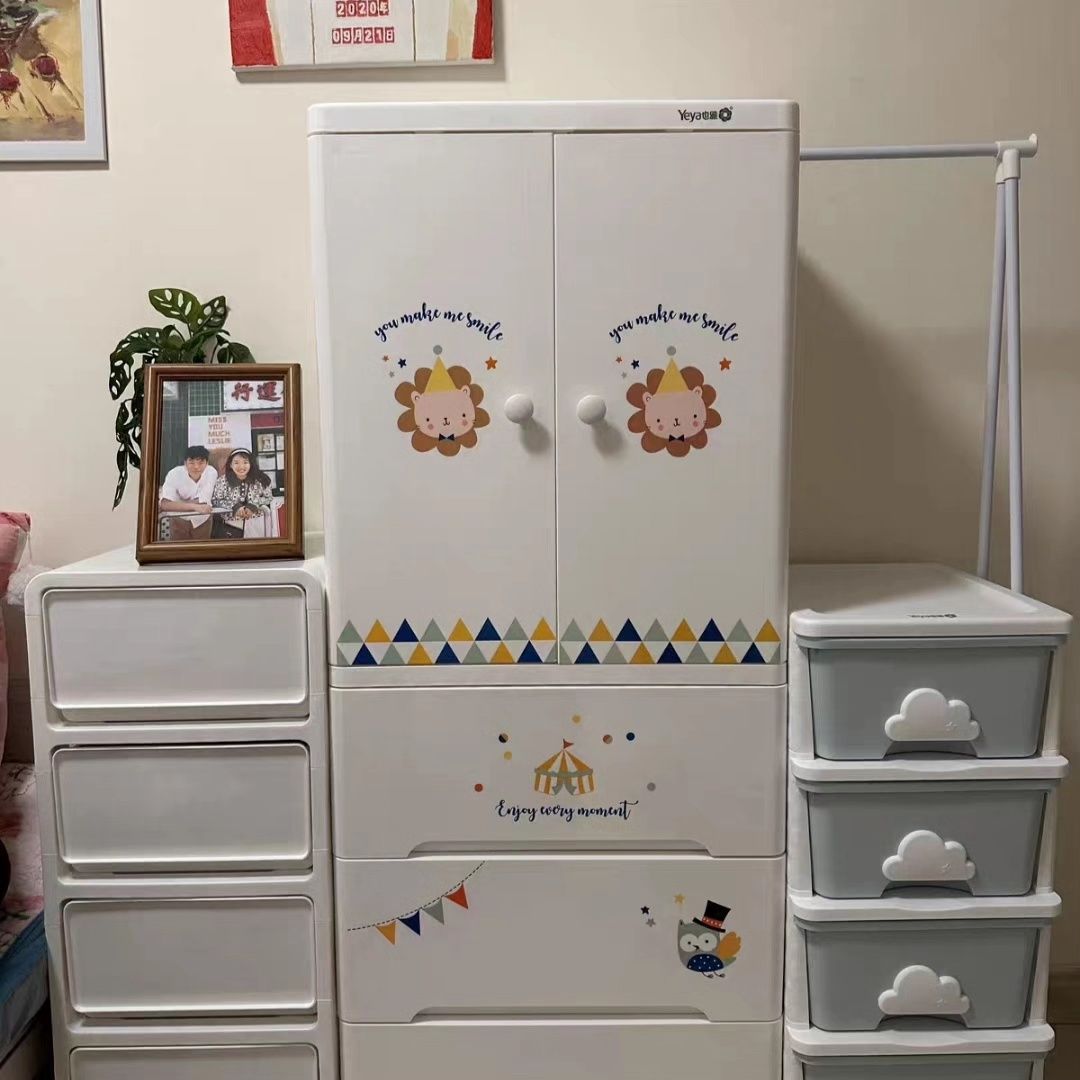 Детский шкаф комплект 150$