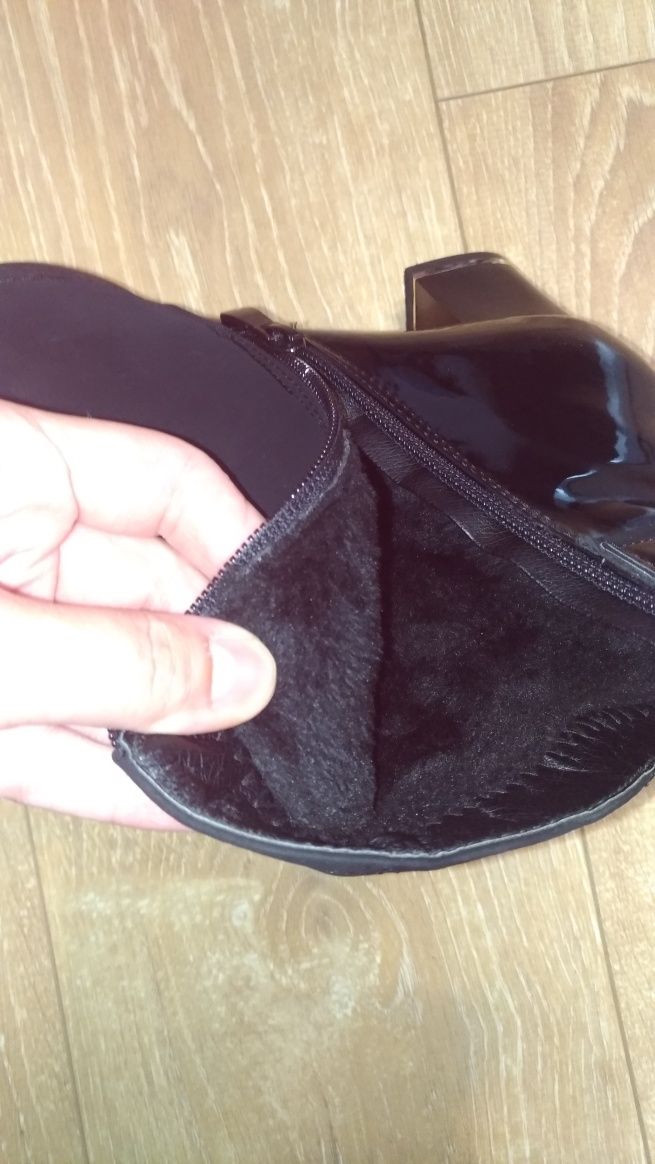 Botine/ ghete cu toc nr 41