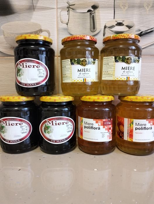 Vând miere de mană