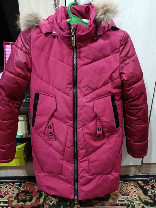 продаются куртки размер 146  164  и 42 _ 44 -46