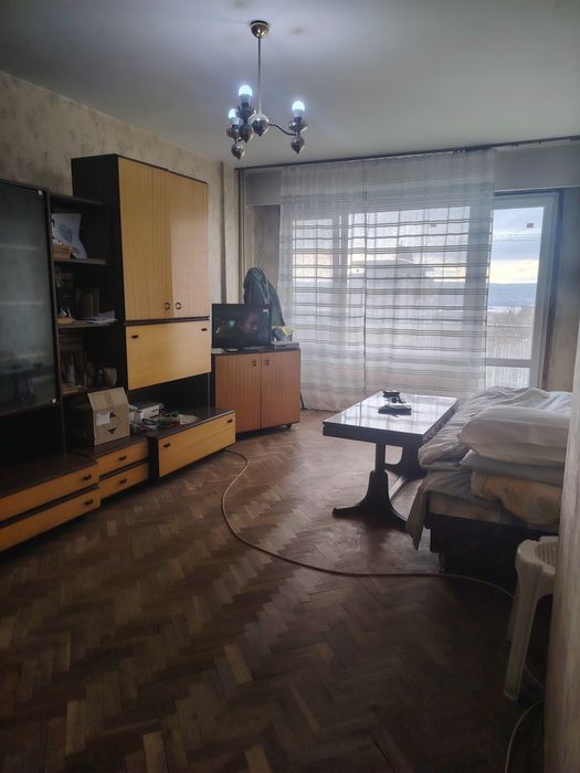 Апартамент в кв трошево