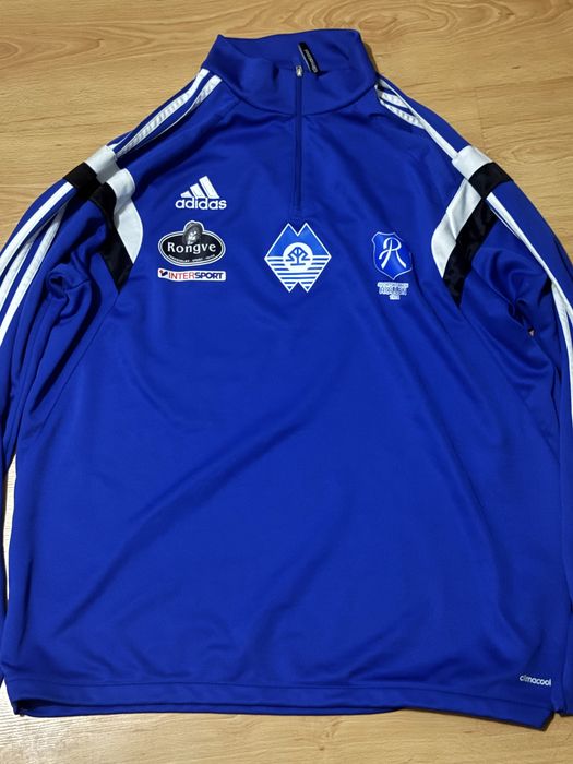 син адидас екипче