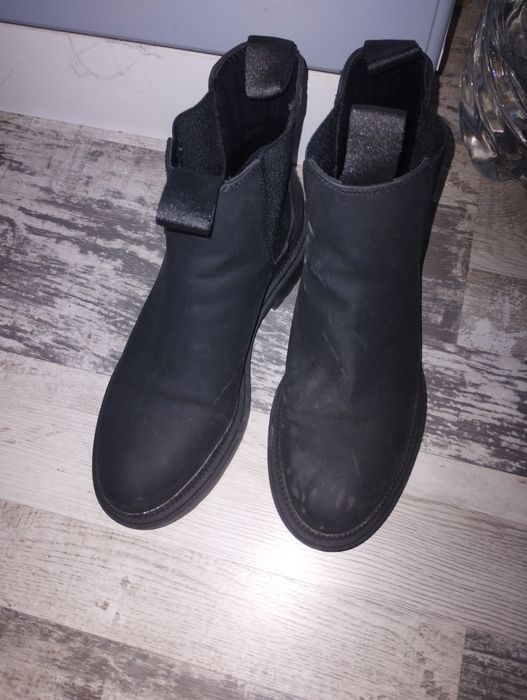 Дамски боти,38и39номер