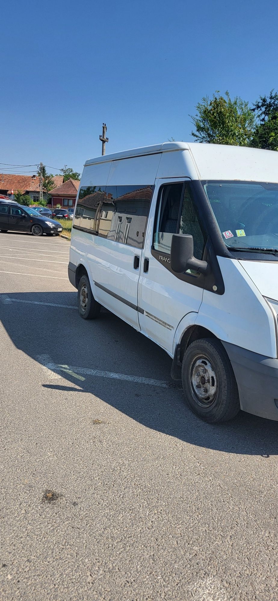Ford transit 8+1