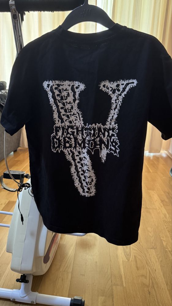 tricou vlone in colaborare cu juice world