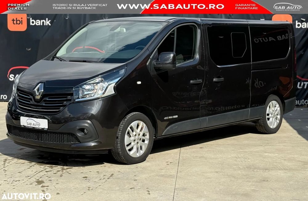 Renault Trafic 8+1