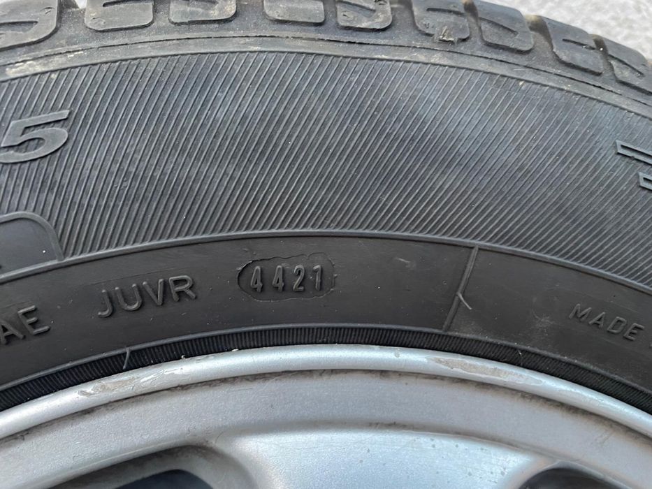 Джанти с летни гуми за Опел 15’