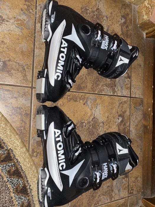 Vând clăpari Atomic Hawx Prime 110 mărimea 27-27.5