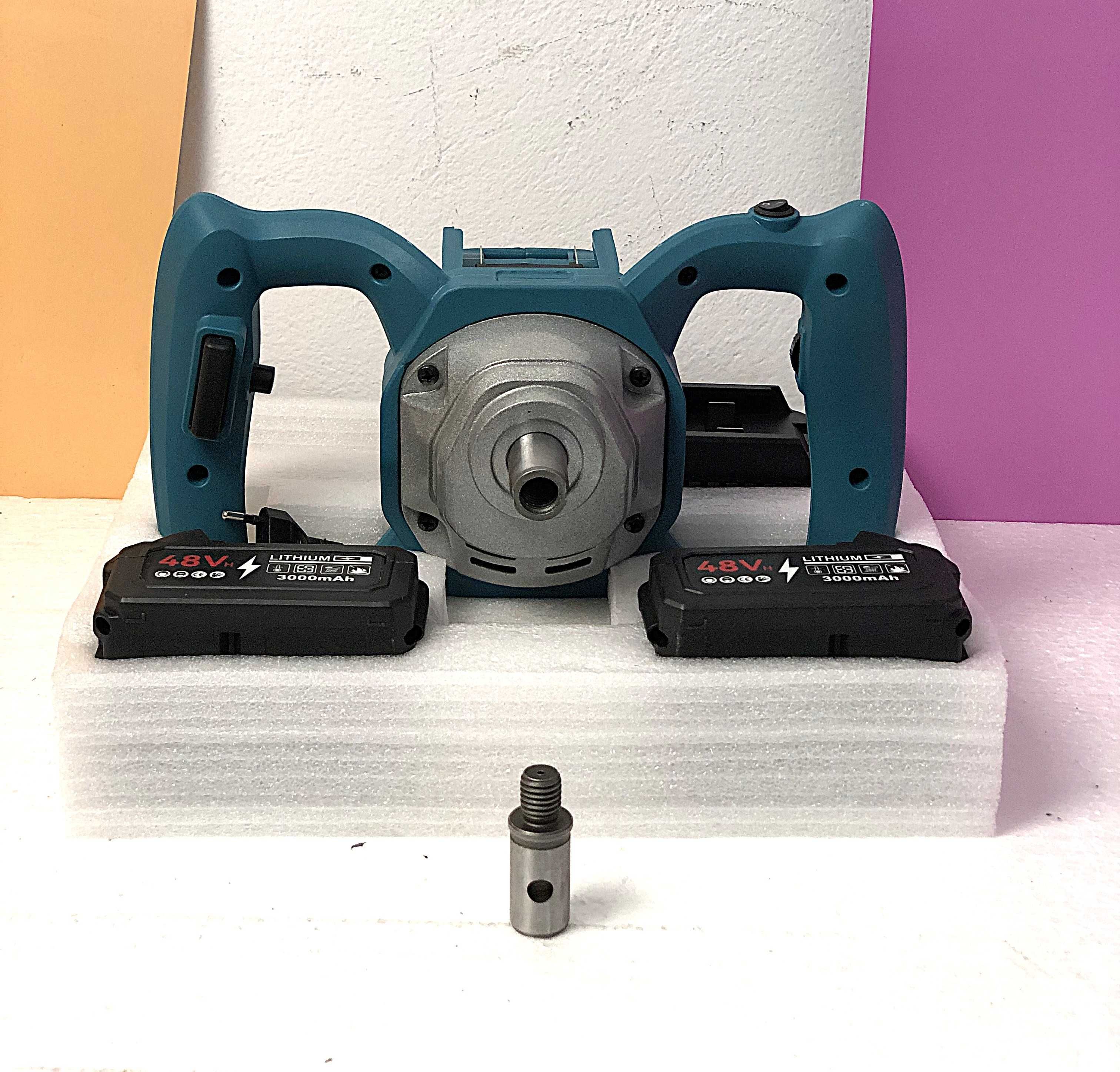 Motoburghiu pamant pe baterii, 48V, 2 burghie incluse!