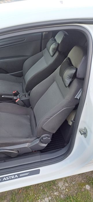 Opel astra gtc 1.6 benzina