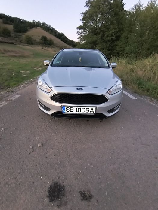 Vând Ford focus mk3