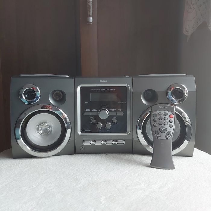 Sistem audio Tevion MCD 5000 MP-3, uzat