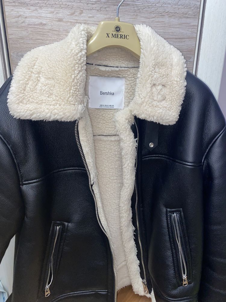 Дубленка bershka идеальное состояние