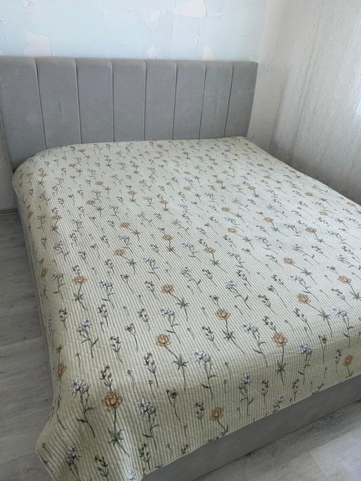 Кровать двухспальный
