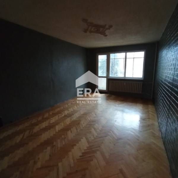 Продава се Тристаен апартамент в София, Люлин 3 - 84 кв.м за 1124 €/кв.м - Снимка #4