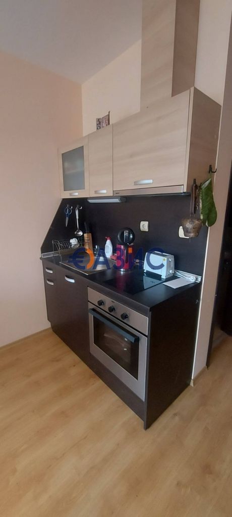 Продава се Двустаен апартамент в Свети Влас - 78 кв.м за 936 €/кв.м - Снимка #3