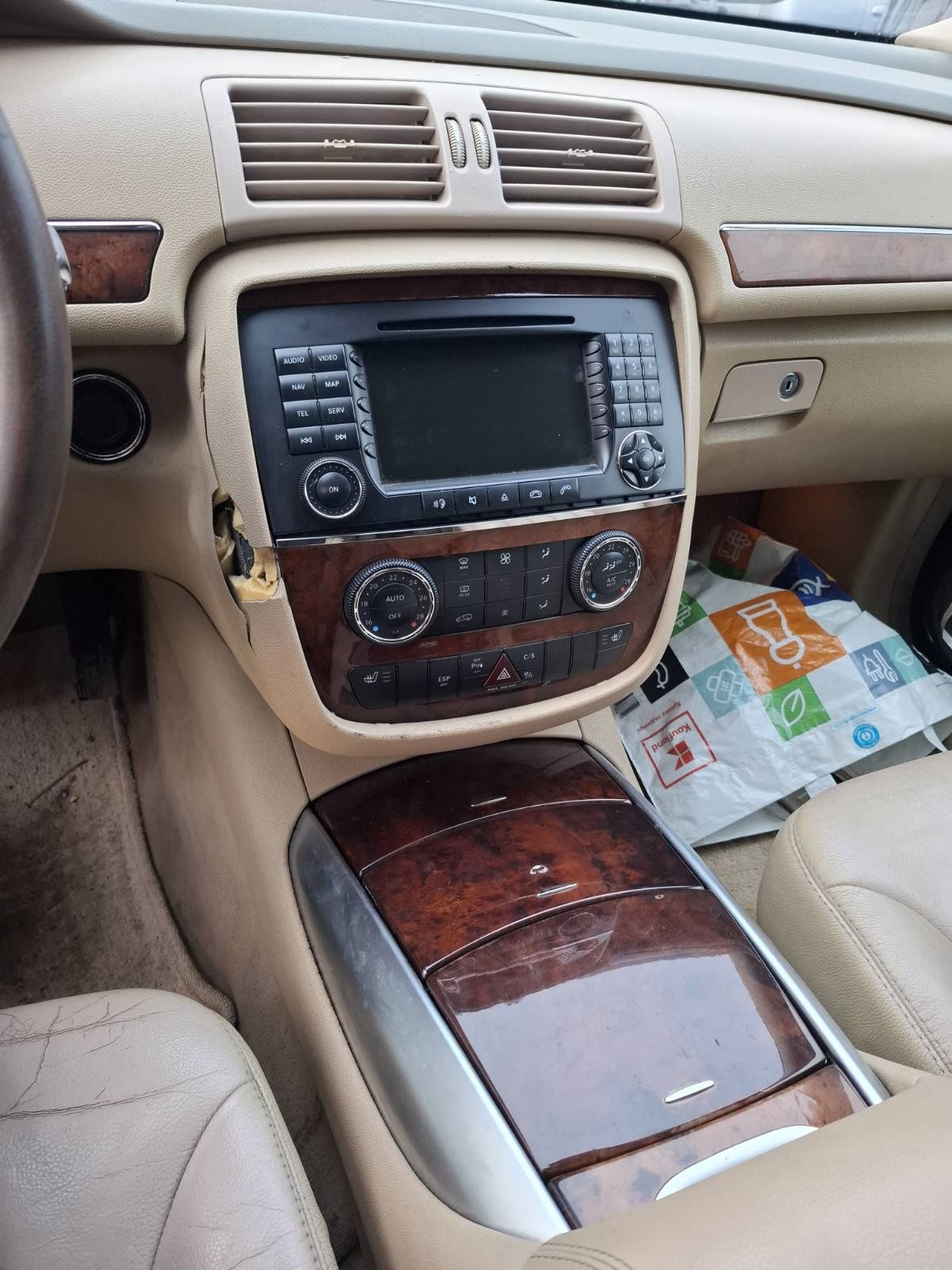 Mercedes R 350 4MATIC бензин 272 к.с 2007 година, на части