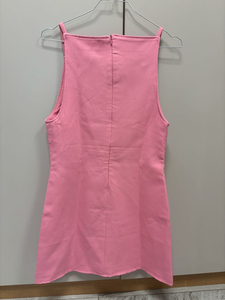 Розова къса рокля сукман