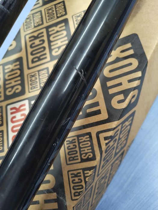 Rockshox Yari 160mm 29 15x110
