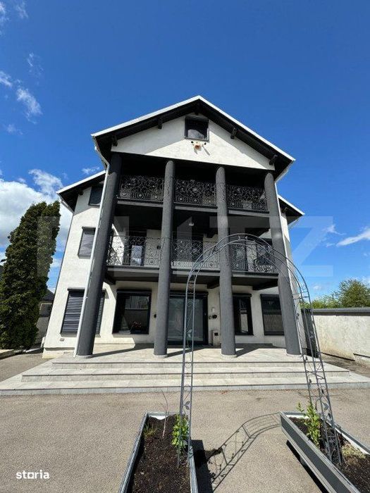 Casa individuala, 8 camere, Radauti