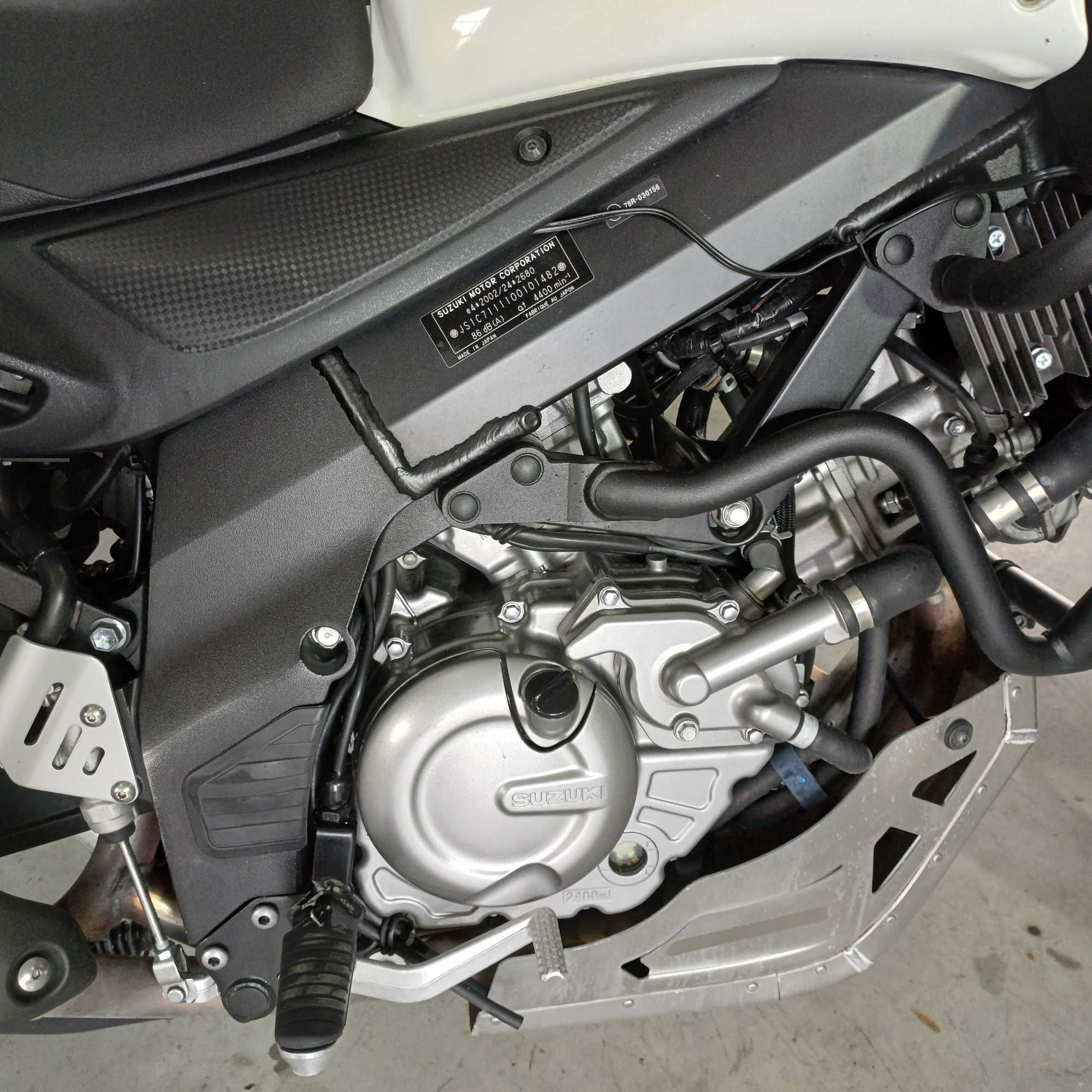 Motocicleta Suzuki V-Strom 650 ABS | S01482 | motomus.ro