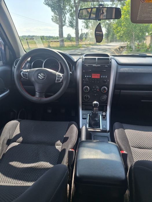 Vând sau schimb Suzuki grand Vitara 1.9ddis