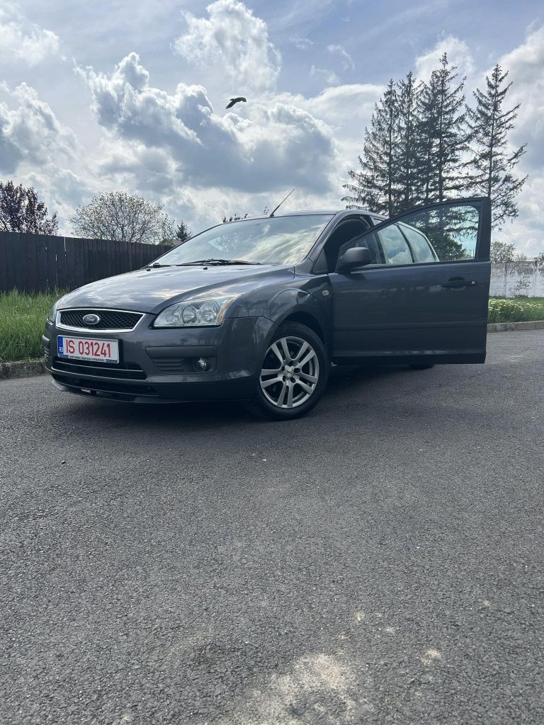 Vând Ford Focus 2