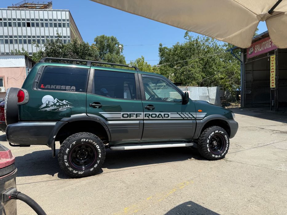 Nissan Teranno 2 offroad