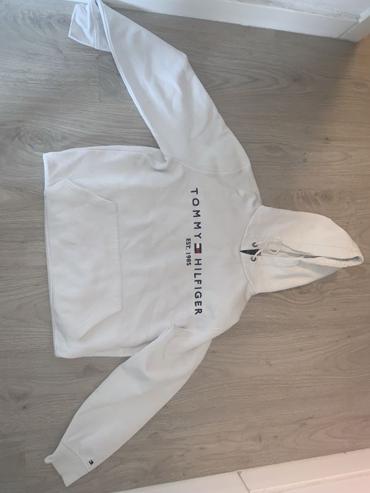 Hanorac tomy l am purtat o spatamana