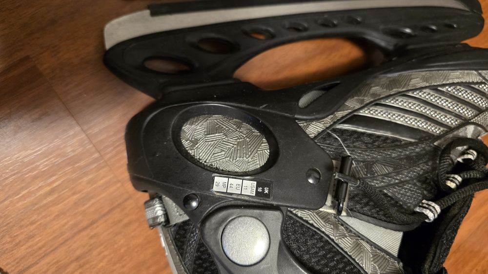 Patine Fila barbatesti masura 44