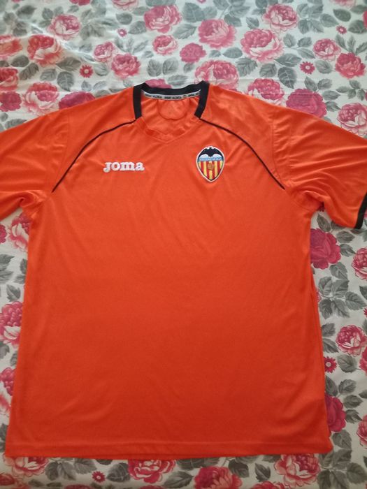 Тениска на Валенсия Joma
