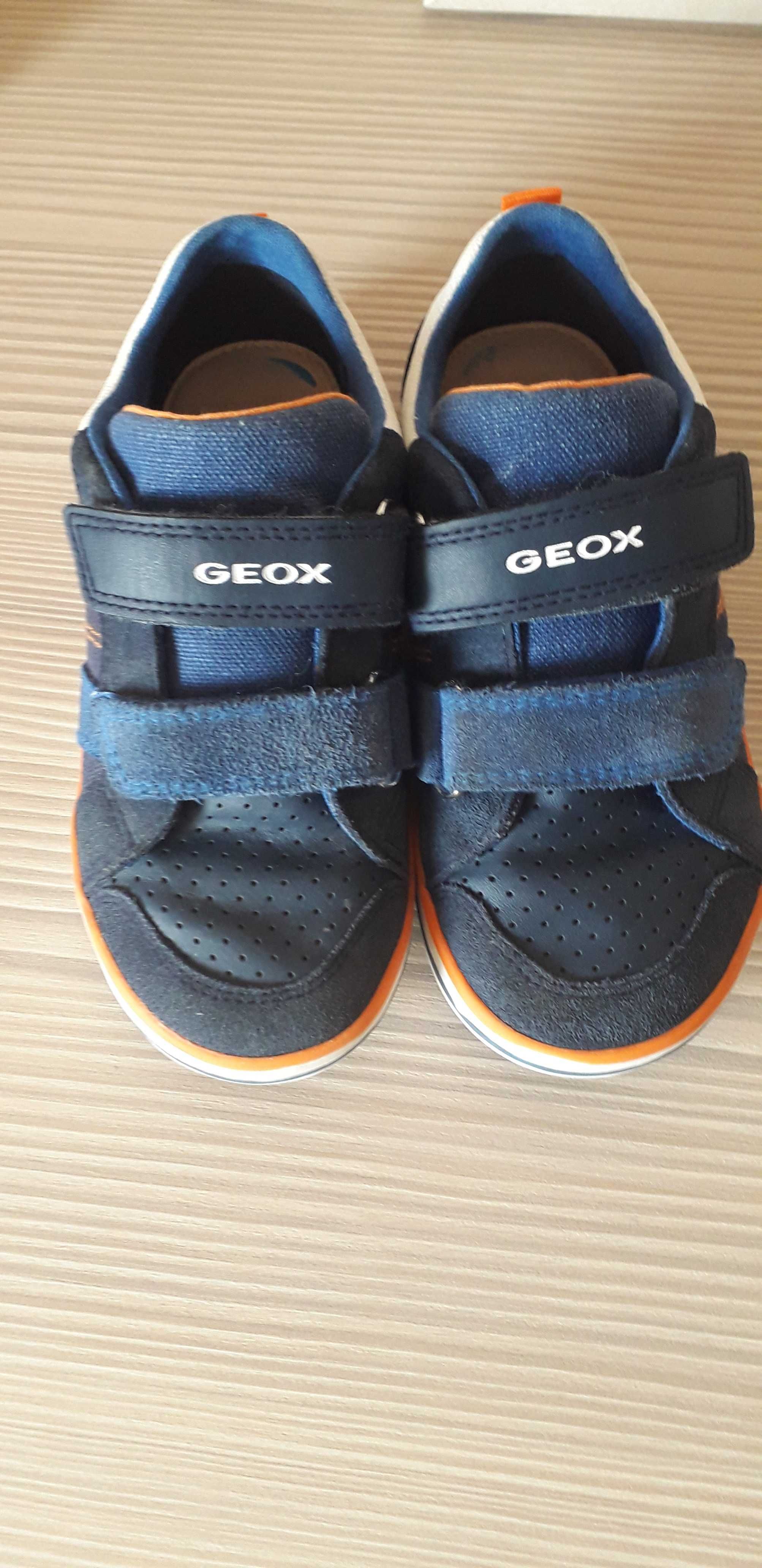 Pantofi GEOX băieti marimia 27