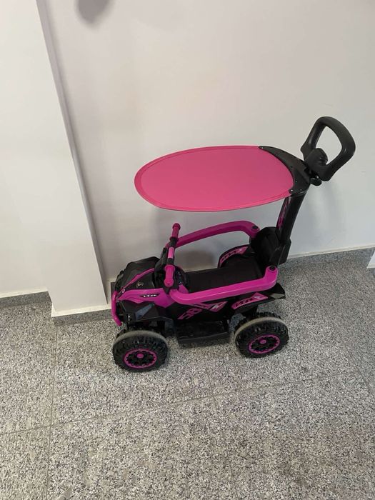 Розов джип със сенник Chipolino