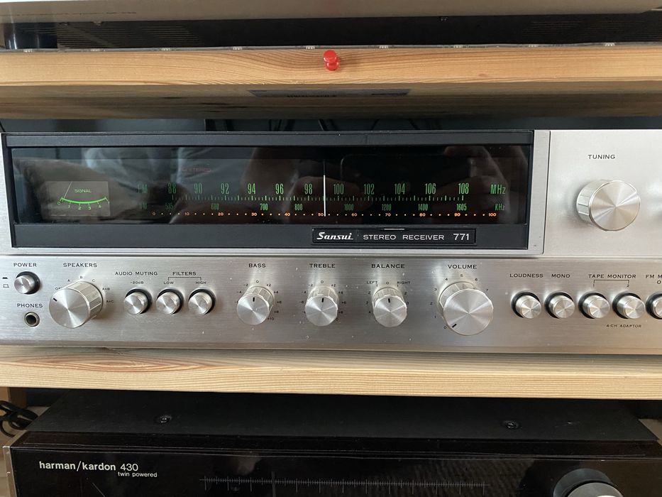 Sansui 771 – Receiver vintage de colecție