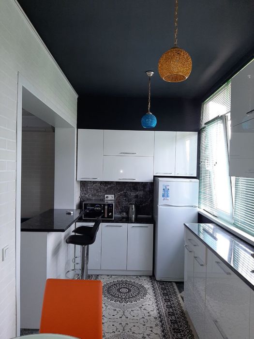 Юнсабад 14.  Арбат. 2 х комнатная ЕВРО РЕМОНТ.  Аренда !