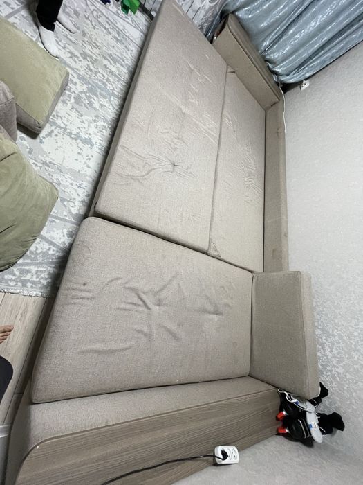 Продам угловой диван в отличном состоянии!