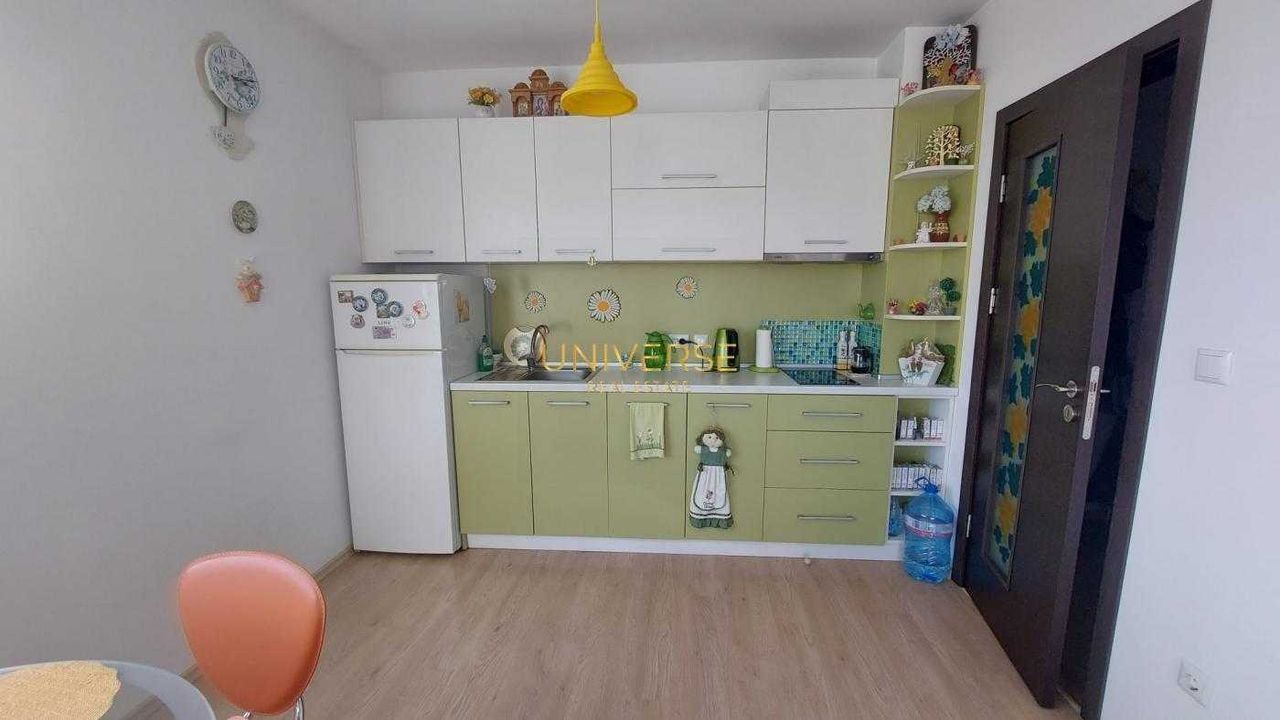 Продава се Двустаен апартамент в Свети Влас - 59 кв.м за 1356 €/кв.м - Снимка #4