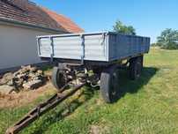 Remorcă după tractor