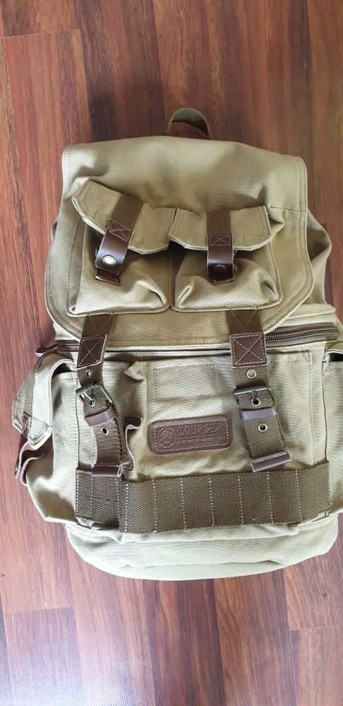 Courser F2001G Canvas Backpack Bag for Canon/Nikon/Panasonic/Fuji Digi