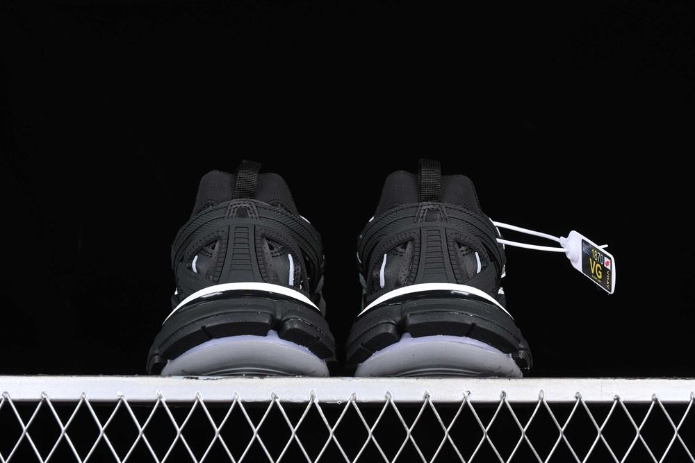 Adidasi Balenciaga Track 2 negru-alb, marimi 35-45, Unisex