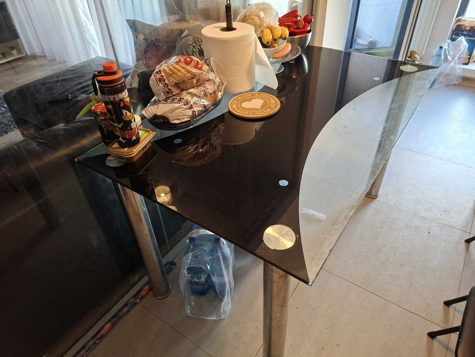 Masa de sticla 130x80x75 cm, perfect functionala