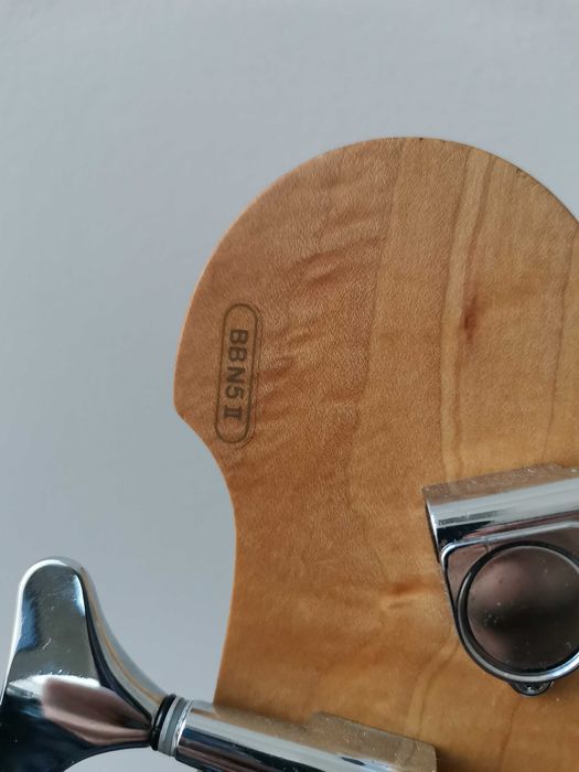 chitara bass Yamaha BBN5ii