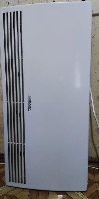 Срочно. Конвекторный Technobox 2000 w. Практически новый. Юнусабад