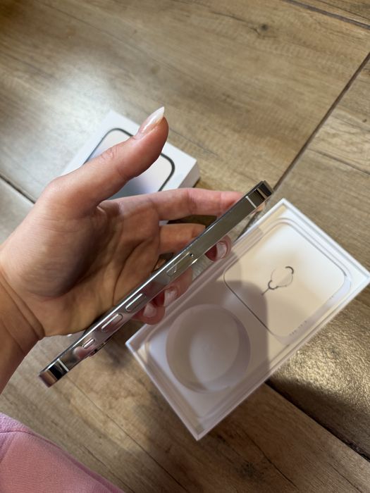 Iphone 14 pro Silver