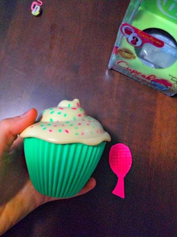 Cupcake surprise