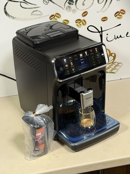 Кафемашина кафе автомат Philips EP5500 с гаранция
