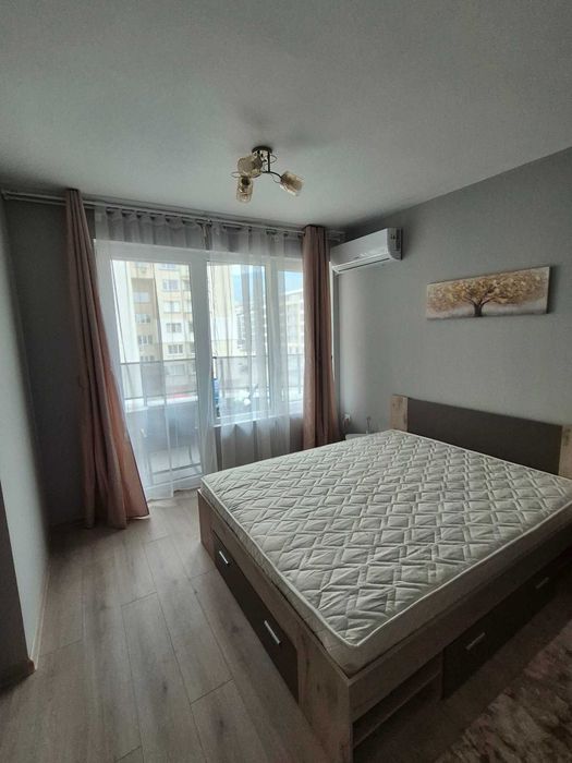 Дава се под наем Двустаен апартамент в София, Зона Б-18 - 60 кв.м за 715 € - Снимка #1