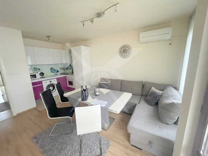 Продава се Тристаен апартамент в Бургас, Сарафово - 87 кв.м за 1725 €/кв.м - Снимка #1
